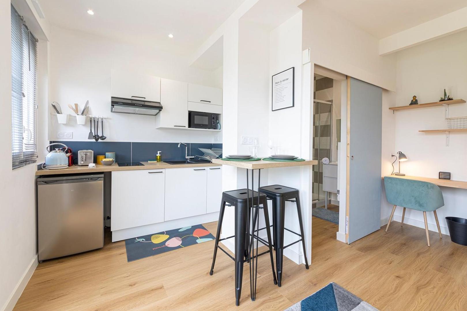 Апартаменты Le Yellow, Studio Renove, Tout Confort, Jardin Сен-Жак-де-ла-Ланд Экстерьер фото